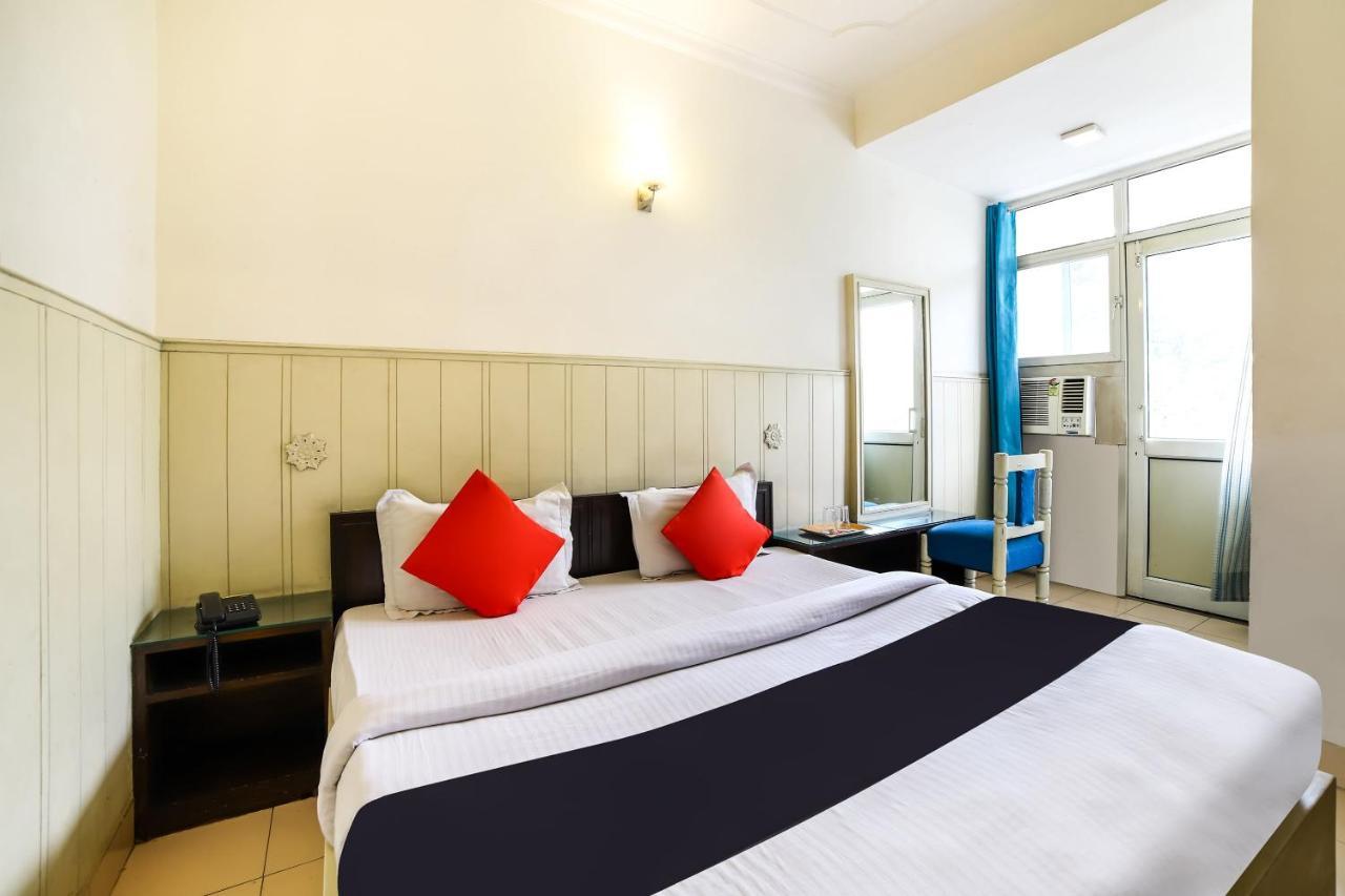 Capital O 48354 The Nest New Delhi Ngoại thất bức ảnh