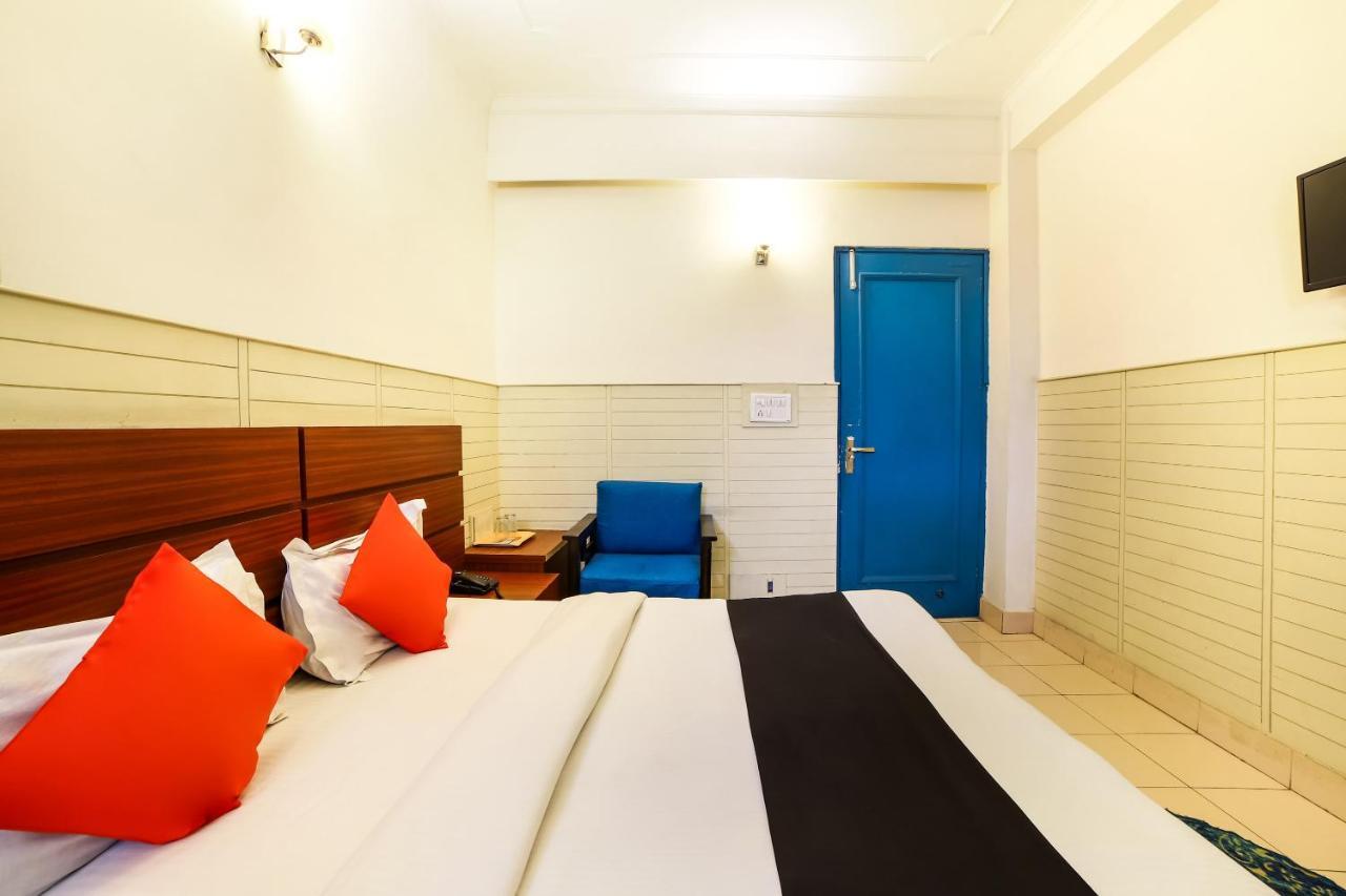 Capital O 48354 The Nest New Delhi Ngoại thất bức ảnh